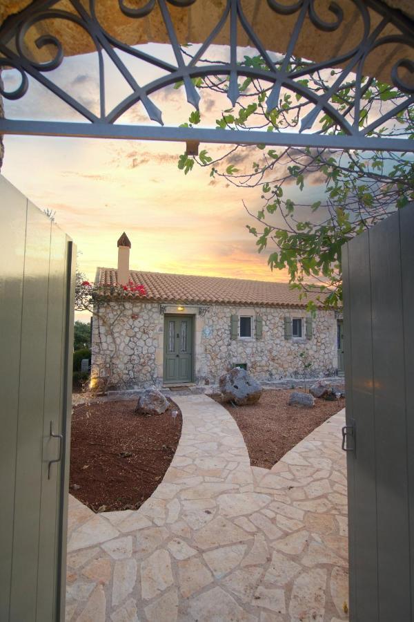 Stone Cottages Khalikeri Exterior photo